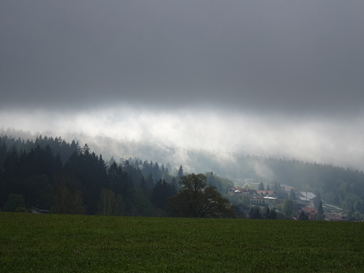 38 Sonne und Wolken ringen in Sankt Englmar um Oberhoheit Lena Sandner