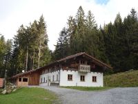 42_Ein_schoener_Platz_fuer_die_mitgebrachte_Brotzeit_auf_der_Terrasse_des_Prellerhauses_-_Corona-bedingt_hat_es_ja_geschlossen_Franz_Tosch