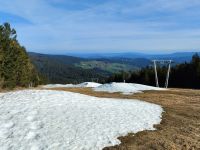 022_Predigtstuhl-Skiarena_-_Kunstschneeberge_Ende_April_-_Ois_fuer_d_Katz_ft