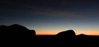 24-der-schoenste-moment-kurz-bevor-sich-die-Sonne-am-Horizont-zeigt--ft