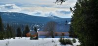 83-Forsthaus-Puerstling---mit-Blick-zum-Lusen-bm
