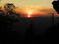 153_Bald_wird_die_Sonne_hinter_den_Bergen_des_Vorwaldes_verschwunden_sein