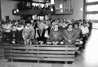 12_Beim_Festgottesdienst_am_Sonntag_war_die_Kirche_voll