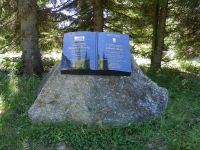 053-Erinnerung-an-Schriftsteller-Johann-Peter---Buchwald-Haus-Nr-2---ft