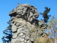 Hiagst19_077_der_wuchtige_Fels-Oed-Riegel