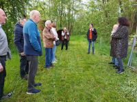 03_Besucher_vor_dem_Muelenmuseum