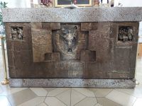 2023_10_03_12_JM_Neustifter_gestaltete_auch_den_Altar