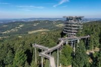 63_a_WaldWipfelWeg_in_Maibrunn-Gmde_Englmar_-_www_2022_08_11