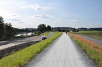 78_b_Sommerrueckblick_-_Donaudamm_bei_Lenzing_-_nn_2022_05_22