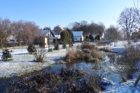 98_k_Schloss_Loham_mit_Christbaumpark_-_Vereine_schmuecken_die_Baeume_-nn_2022_12_12
