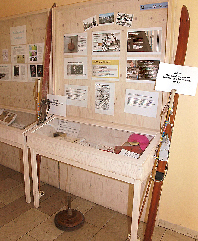 Ski Ausstellung 022 BOG ZTG 00 190117