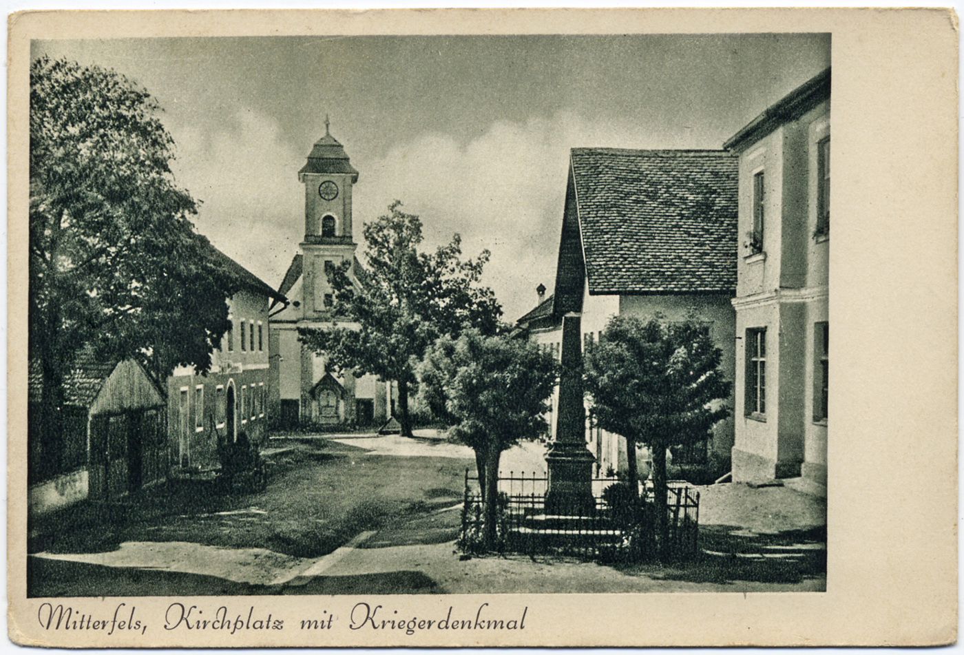 49 a Kriegerdenkmal w