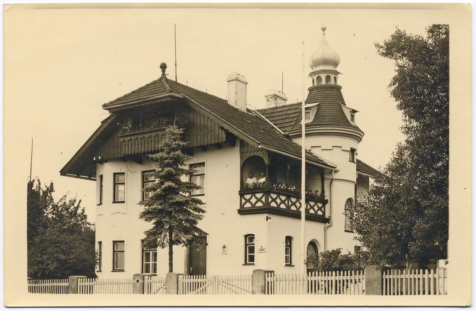 63 a 14 Dr Hornef Villa Rathaus 48 74
