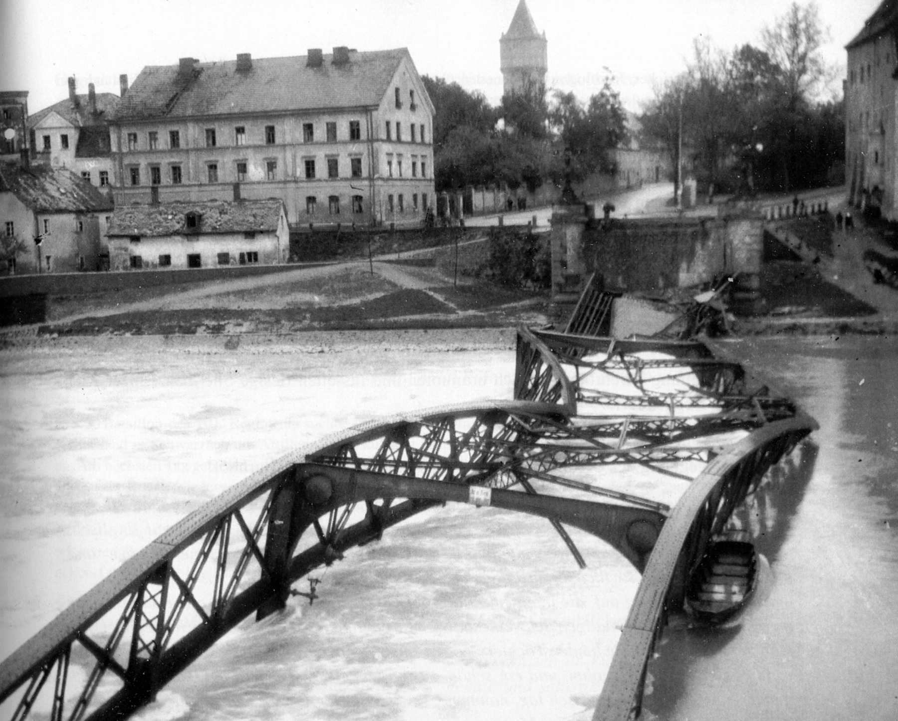 64 12 Brueckensprengung SR