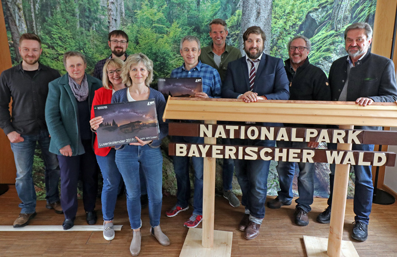 NPV BW PM 35 19 Ein Kalender fr den guten Zweck
