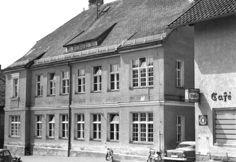 schule_von_1879