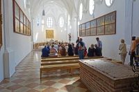 14_Kapitelkirche_-_Ort_des_Gebets_der_Moenche