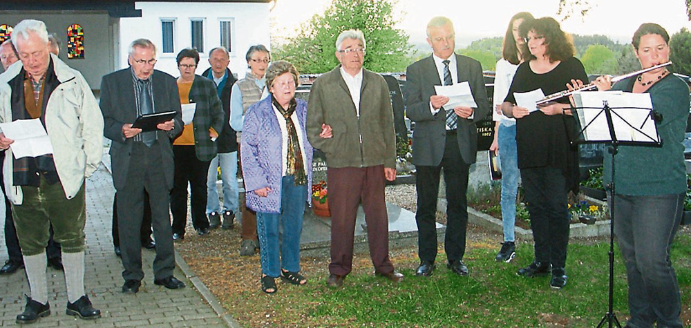 gedenkfeier 022 bog ztg 00 300415 w