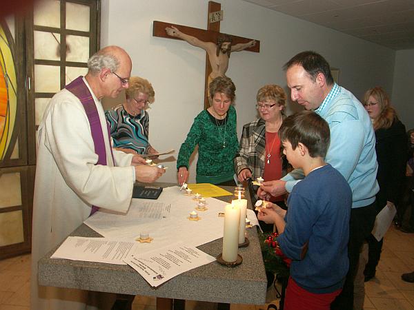 familiengottesdienst20zum20advent20012