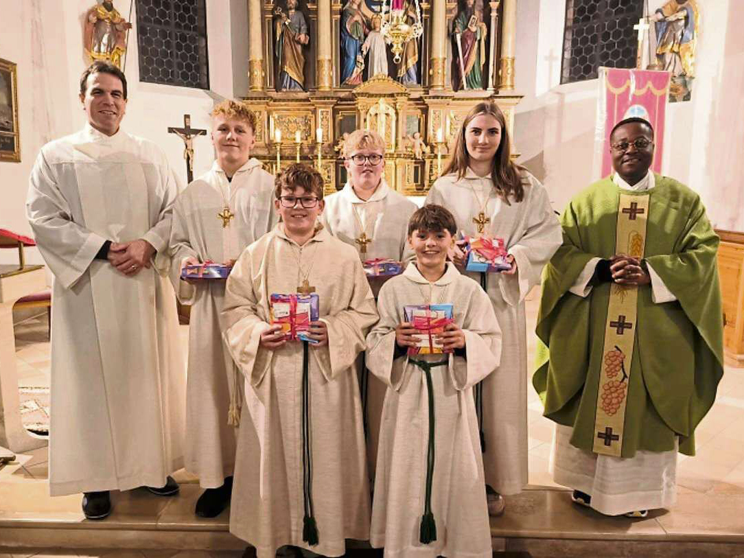 2025 11 17 Minis verabschiedet