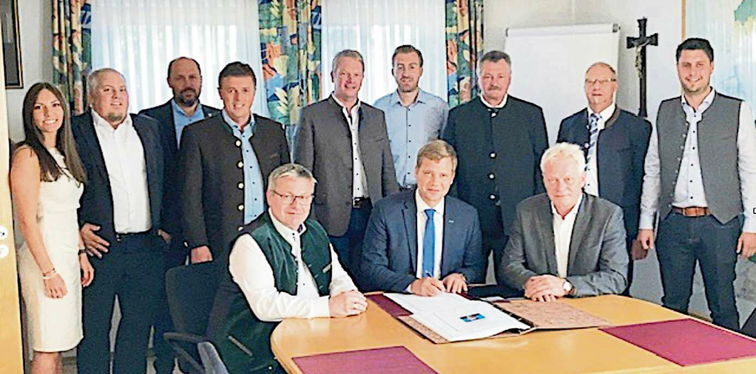 2022 06 16 Olaf Heinrich Goldenes Buch Haselbach