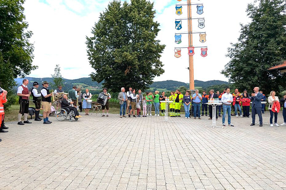 2025 07 10 Landesjury Empfang am Rathausplatz