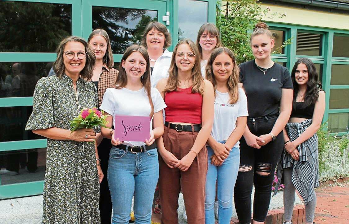 2022 07 04 BFS Gebuegelt fuer Frauenhaus