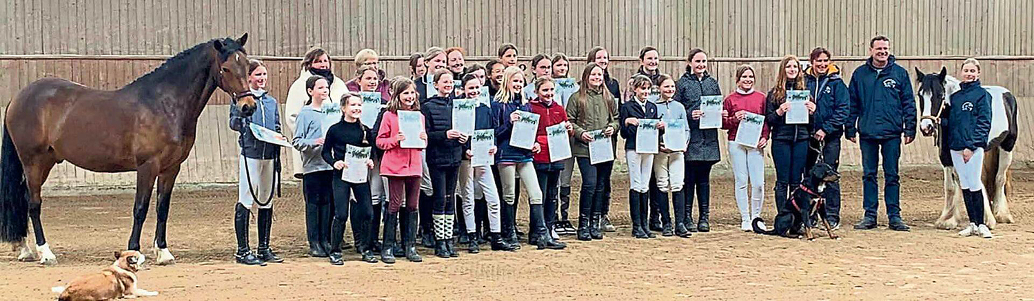 2023 04 18 Reitschule Gold Reitabzeichen