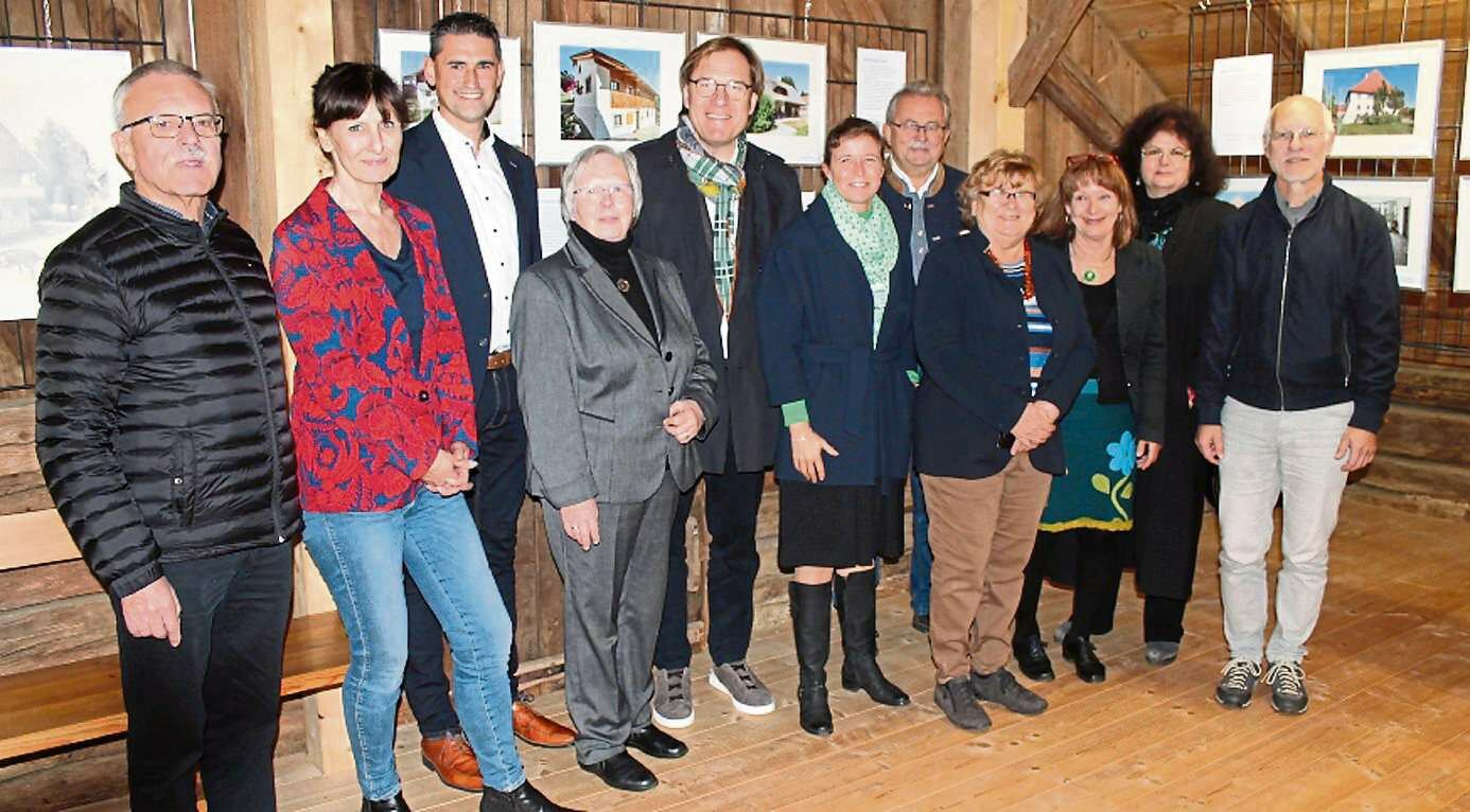 2023 11 06 Eroeffnung Ausstellung Ausgezeichnet