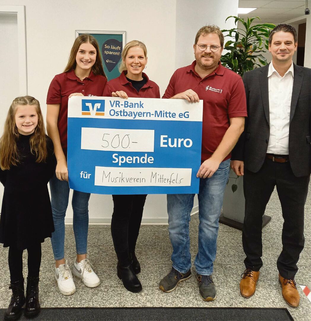 2023 12 22 Spende fuer Musikverein