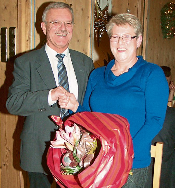 piendl 25jahre im dienst 022 bog ztg 00 201214