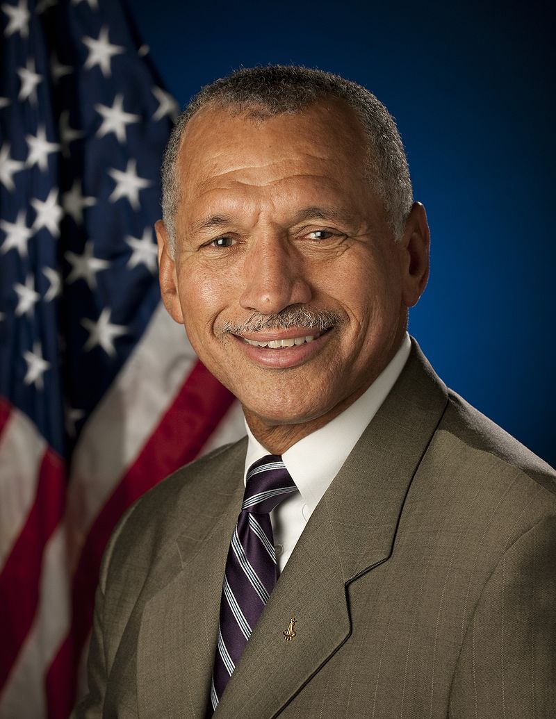 29 02 charles f  bolden jr leiter der nasa