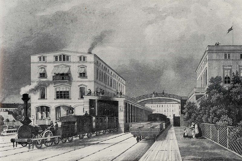 22 01 train station berlin potsdamer bahnhof