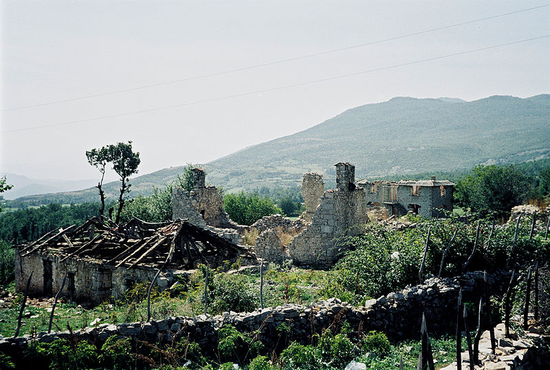 13 02 morina ruins