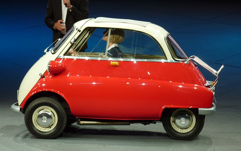 09 01 bmw-isetta 2009